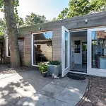 Huisje Tureluur Met Prive Sauna Aan Natuurgebied